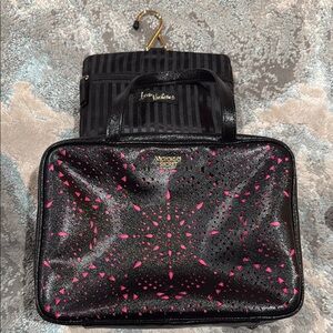 Victoria's Secret Black and Pink hanging toiletry bag